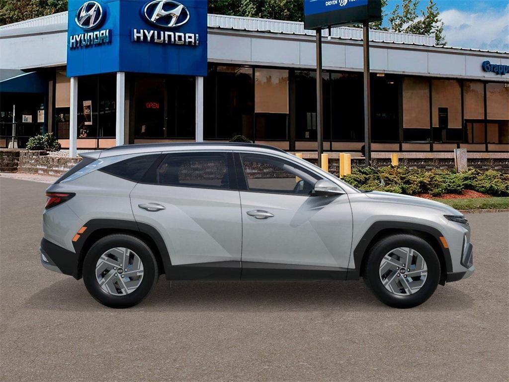 new 2025 Hyundai TUCSON Hybrid car, priced at $33,841