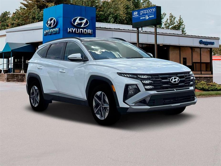 new 2025 Hyundai TUCSON Hybrid car, priced at $38,405