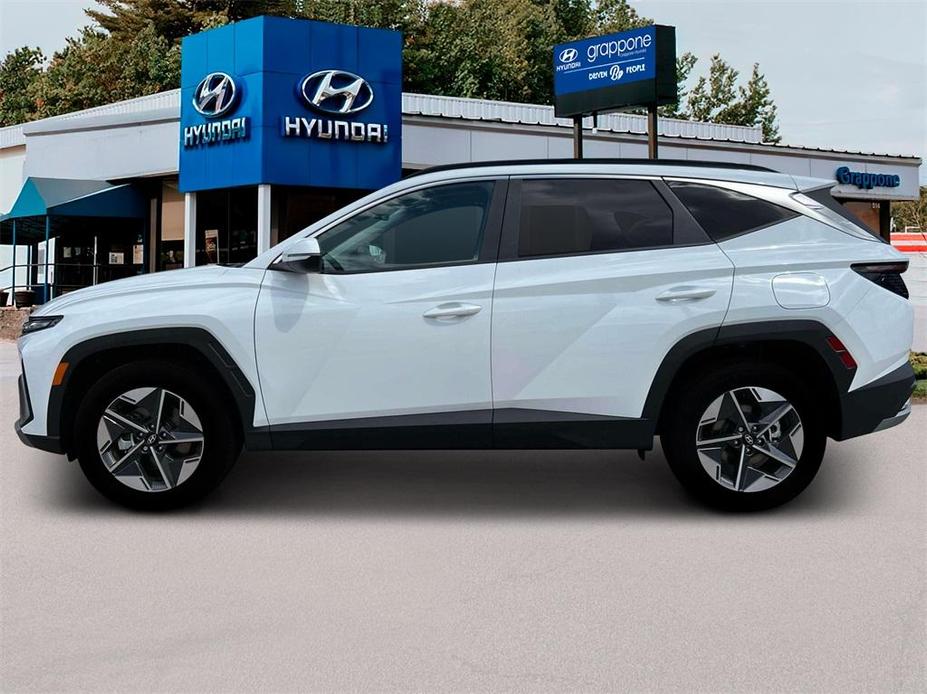 new 2025 Hyundai TUCSON Hybrid car, priced at $38,405