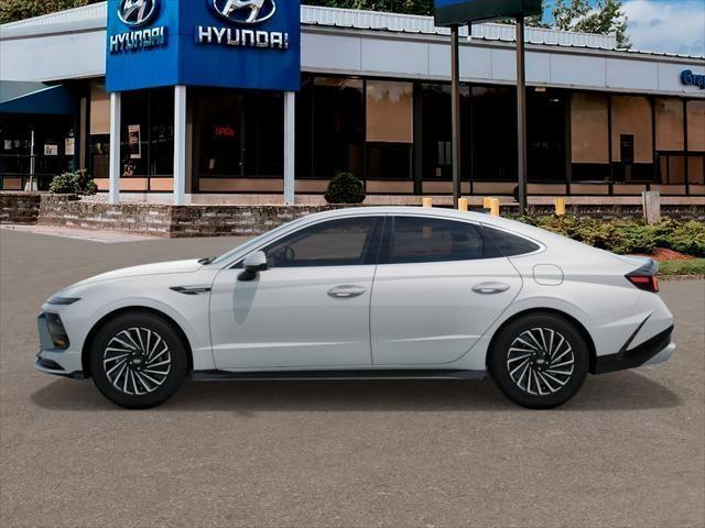 new 2025 Hyundai Sonata Hybrid car, priced at $32,759