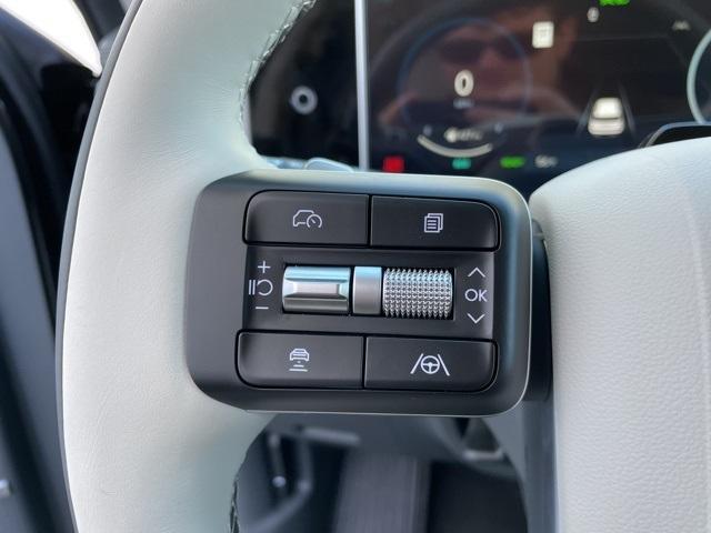 new 2025 Hyundai SANTA FE HEV car, priced at $48,733