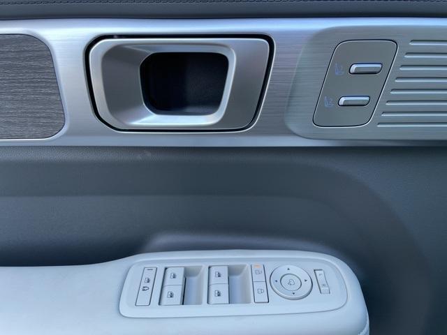 new 2025 Hyundai SANTA FE HEV car, priced at $48,733