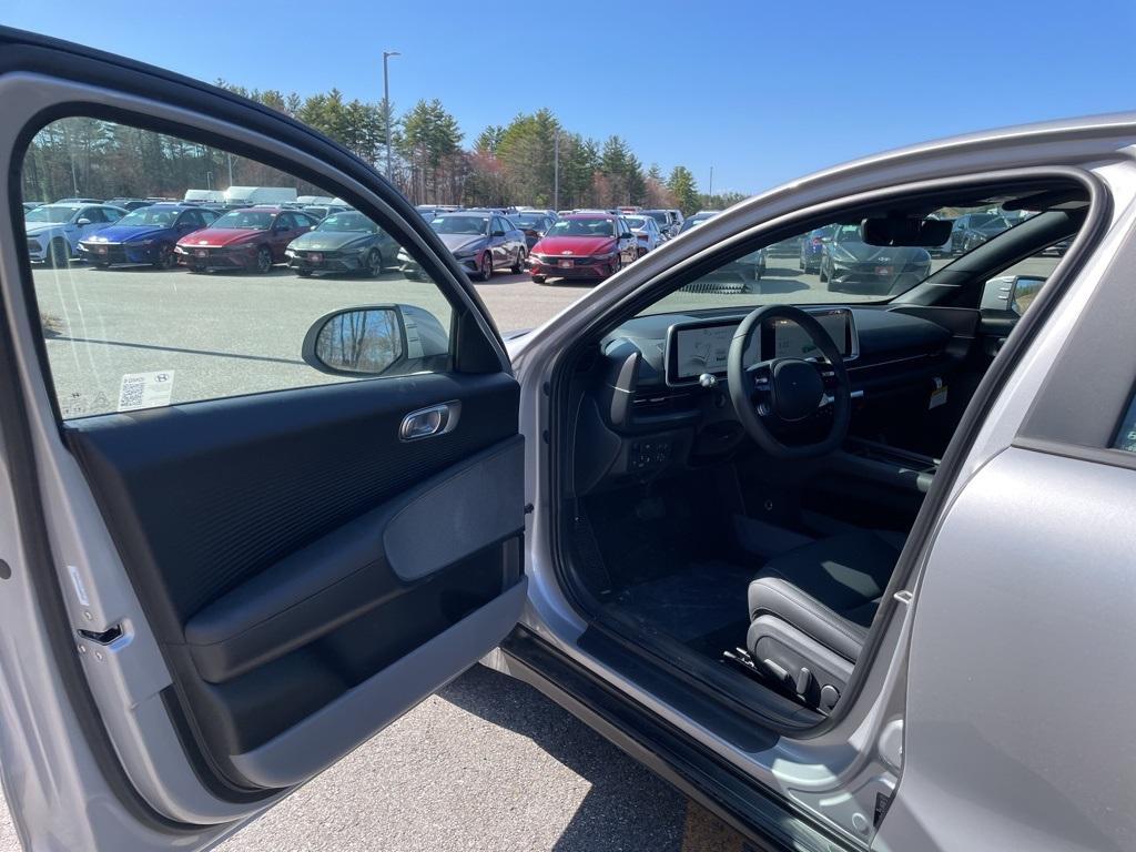 new 2025 Hyundai IONIQ 6 car, priced at $42,333