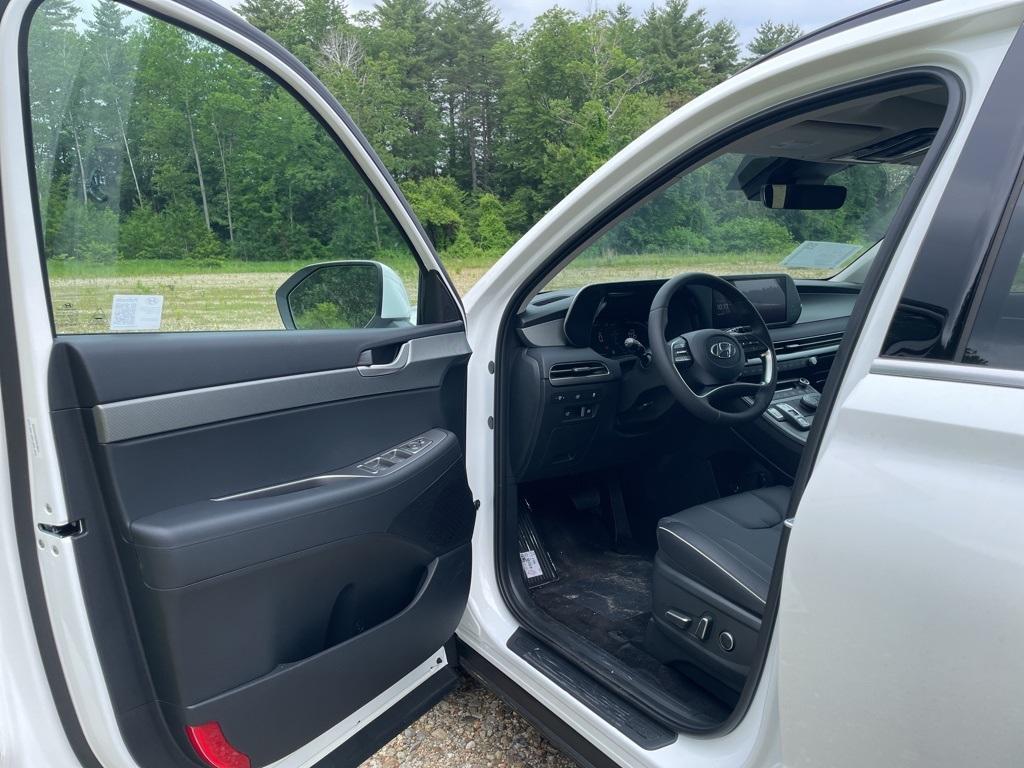 new 2025 Hyundai Palisade car, priced at $45,205