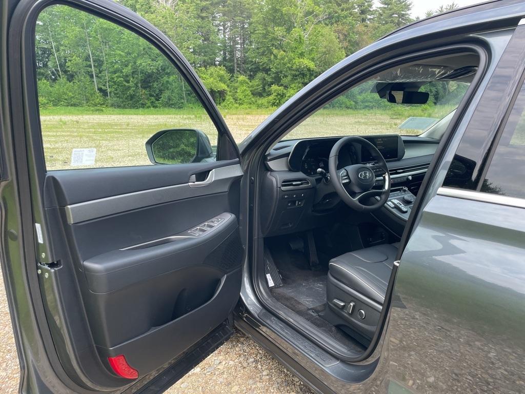 new 2025 Hyundai Palisade car, priced at $44,705