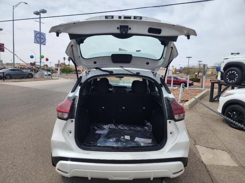 new 2024 Nissan Kicks car, priced at $24,055