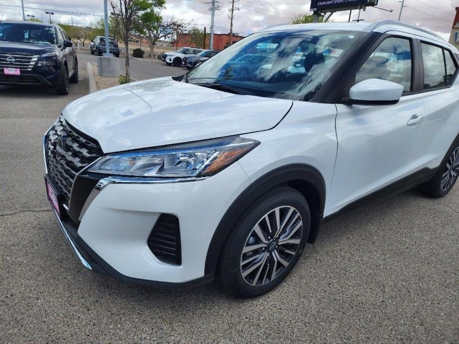 new 2024 Nissan Kicks car, priced at $22,405