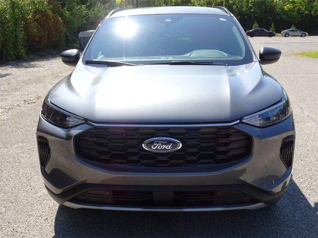 used 2025 Ford Escape car, priced at $29,988