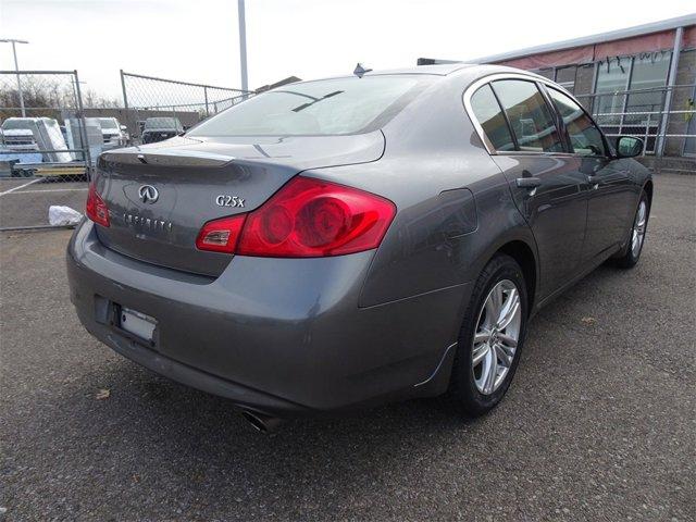 used 2011 INFINITI G25 car