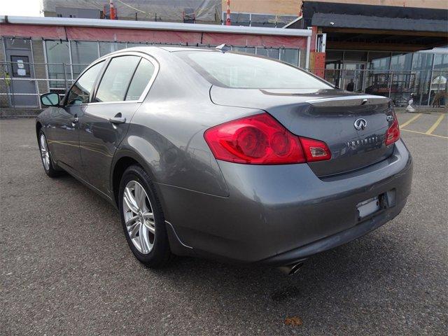 used 2011 INFINITI G25 car