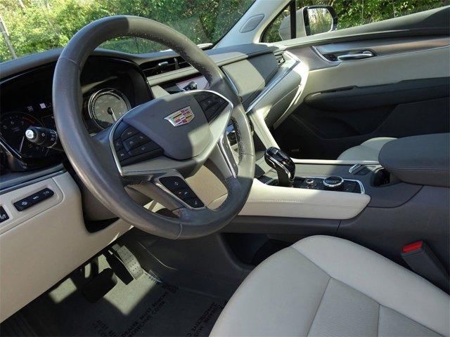 used 2023 Cadillac XT5 car, priced at $37,995