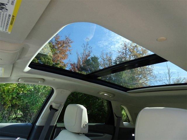 used 2023 Cadillac XT5 car, priced at $37,995