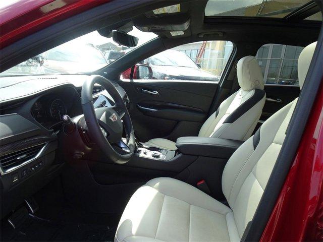 used 2022 Cadillac XT4 car, priced at $30,587
