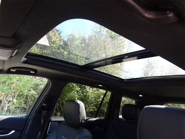 used 2022 Cadillac XT6 car, priced at $33,995