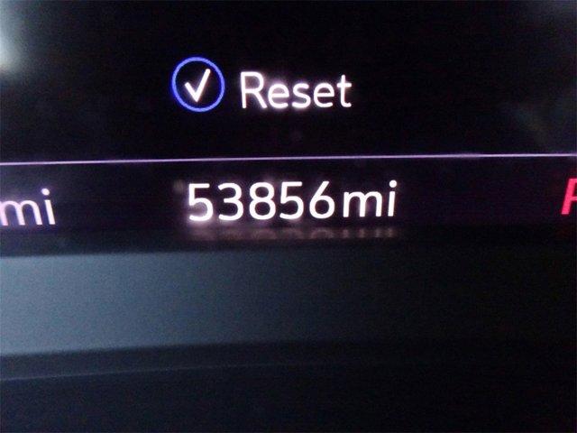 used 2022 Cadillac XT6 car, priced at $33,995