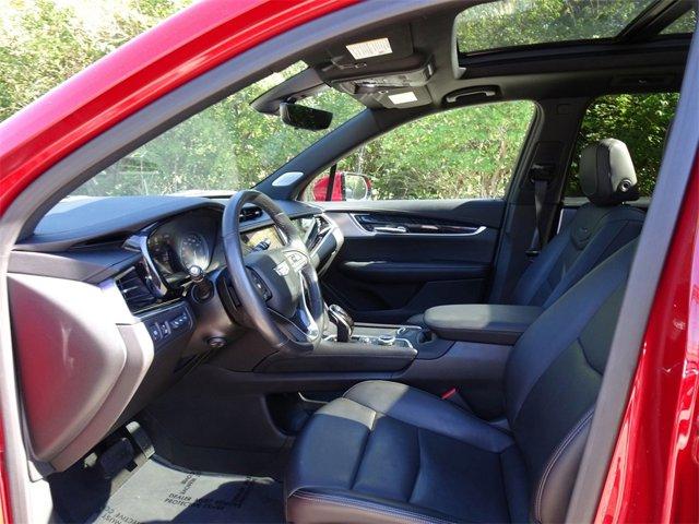 used 2022 Cadillac XT6 car, priced at $33,995