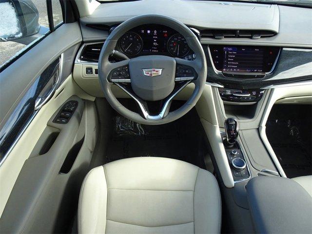 used 2022 Cadillac XT6 car, priced at $39,988