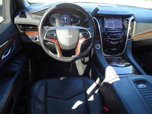 used 2020 Cadillac Escalade car, priced at $29,995