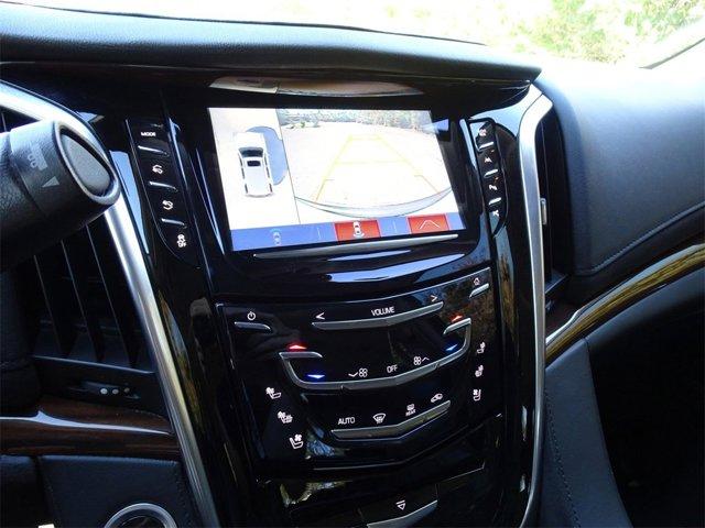 used 2020 Cadillac Escalade car, priced at $29,995