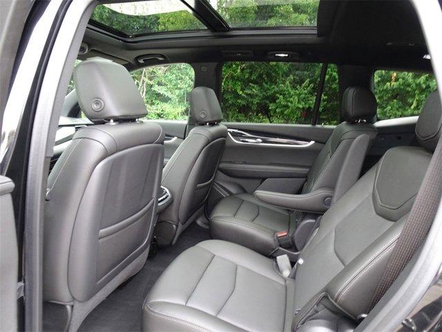 used 2021 Cadillac XT6 car, priced at $35,988