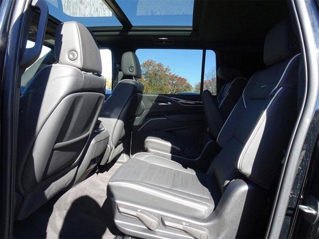 used 2023 Cadillac Escalade ESV car, priced at $71,995