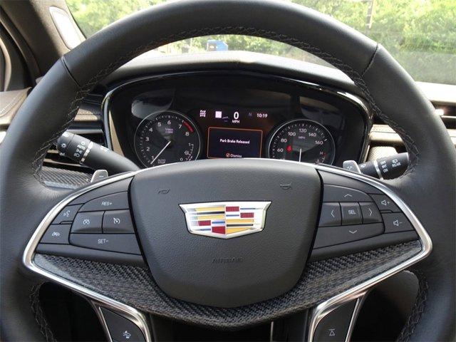 used 2024 Cadillac XT5 car, priced at $51,988