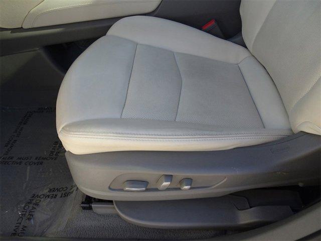 used 2023 Cadillac XT6 car, priced at $38,995