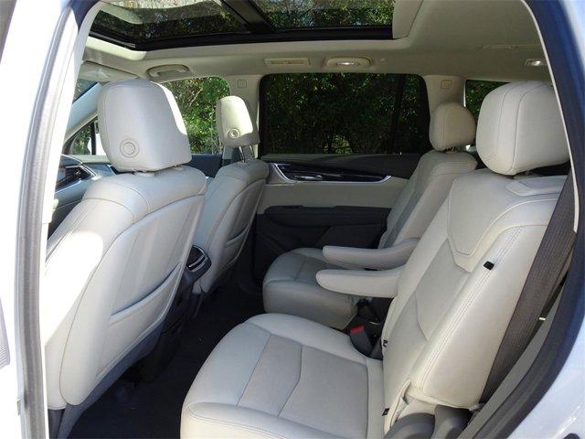 used 2023 Cadillac XT6 car, priced at $38,995