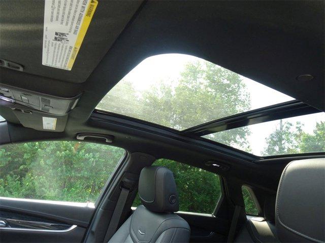 used 2020 Cadillac XT5 car, priced at $23,988