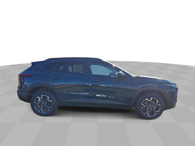 new 2025 Chevrolet Trax car, priced at $26,509