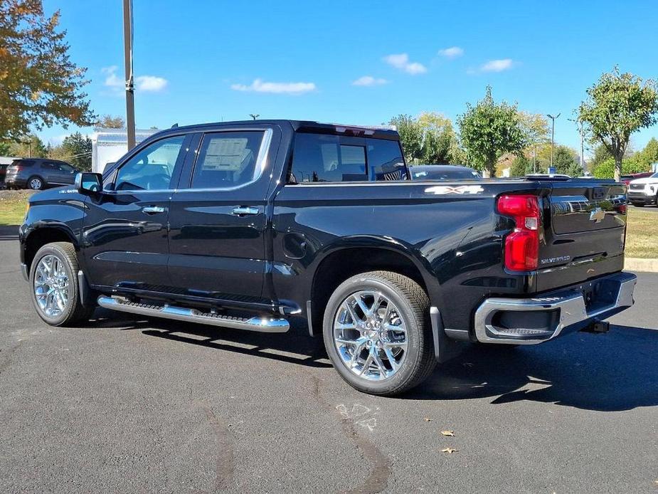 new 2024 Chevrolet Silverado 1500 car, priced at $65,556