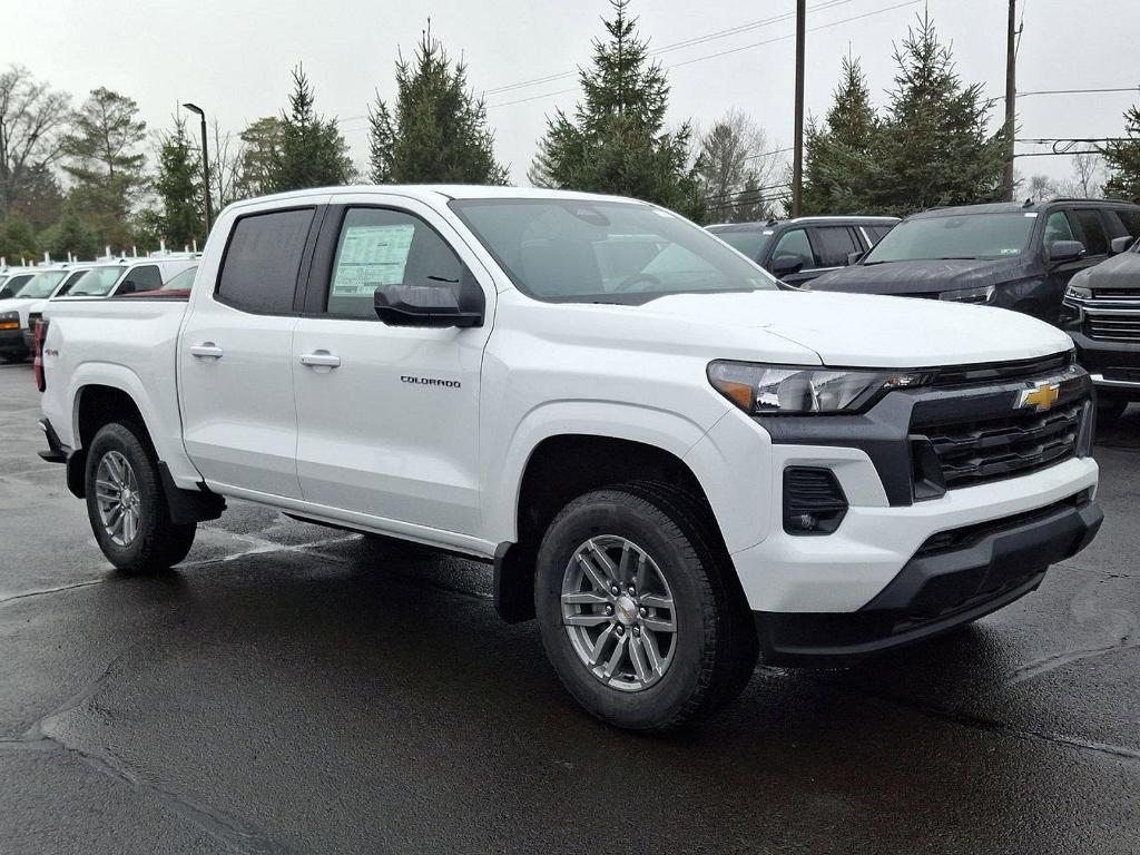 new 2024 Chevrolet Colorado car, priced at $41,726