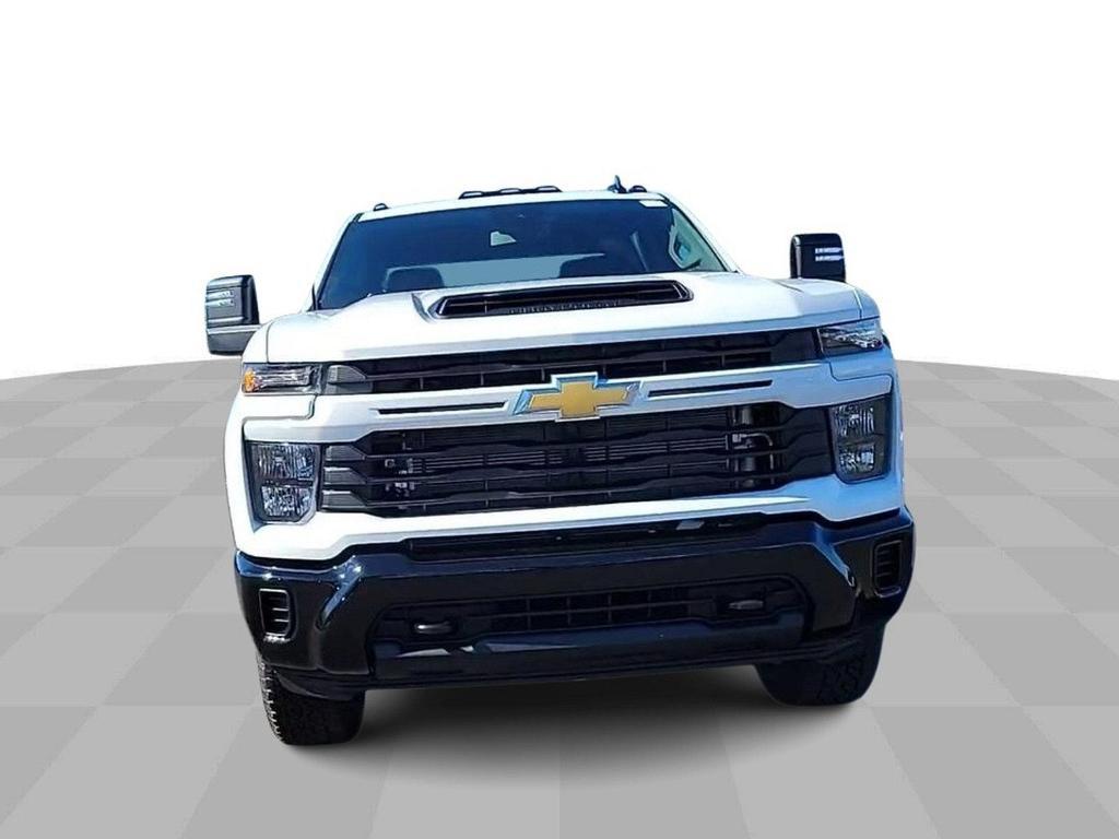 new 2024 Chevrolet Silverado 2500 car