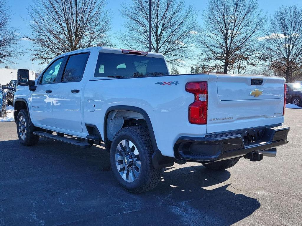 new 2024 Chevrolet Silverado 2500 car