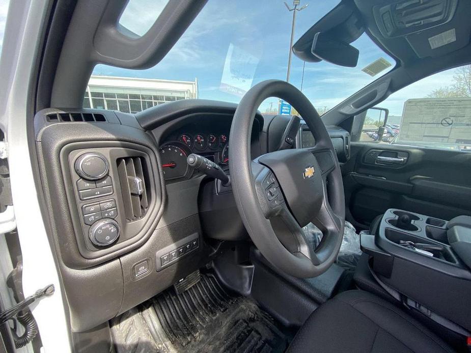 new 2024 Chevrolet Silverado 3500 car, priced at $70,264