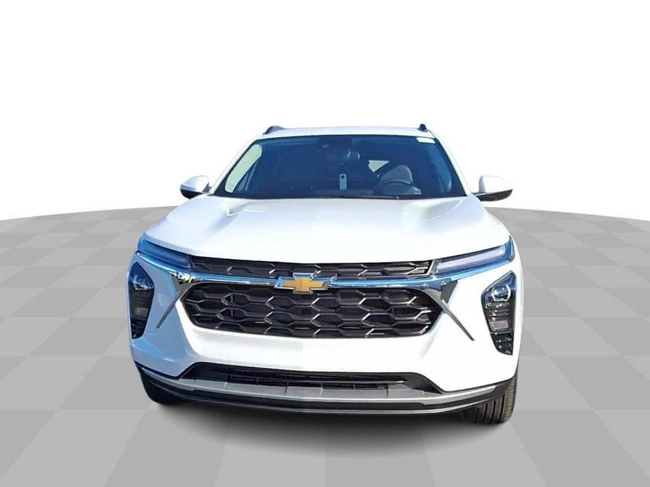 new 2025 Chevrolet Trax car, priced at $25,880