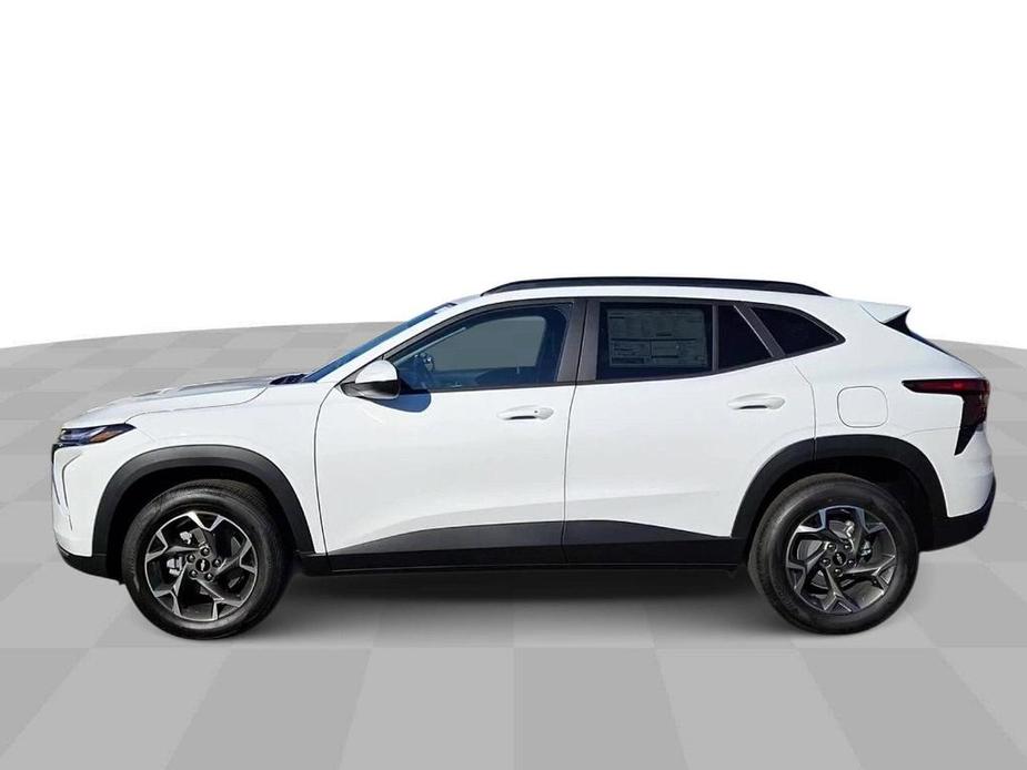 new 2025 Chevrolet Trax car, priced at $25,880