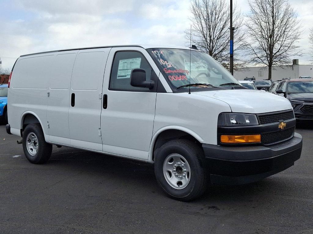 new 2025 Chevrolet Express 2500 car, priced at $49,030