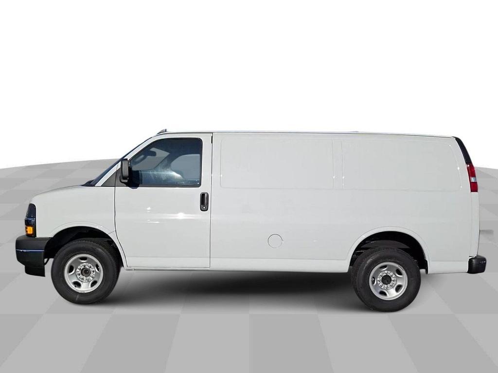 new 2024 Chevrolet Express 2500 car, priced at $50,220