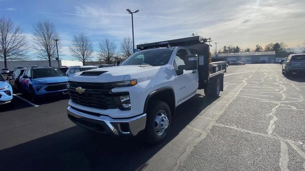 new 2024 Chevrolet Silverado 3500 car, priced at $66,708