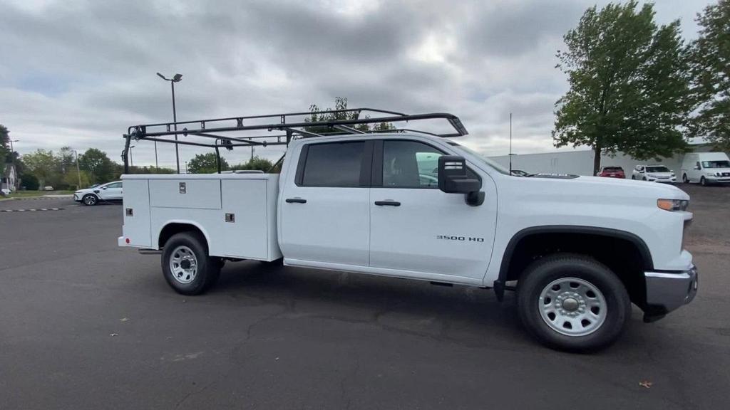 new 2024 Chevrolet Silverado 3500 car, priced at $71,733