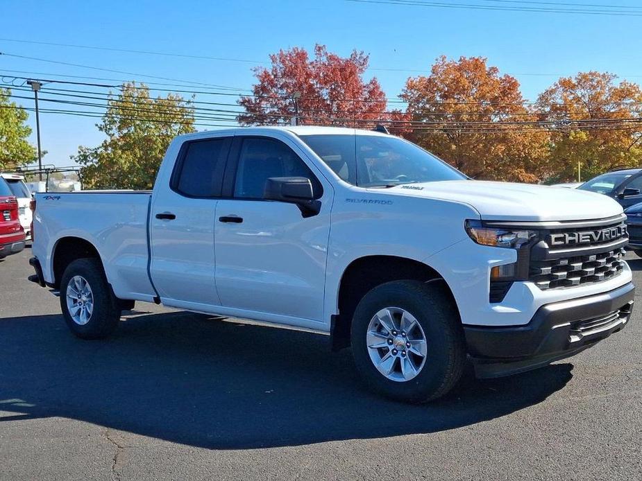 new 2025 Chevrolet Silverado 1500 car, priced at $44,601