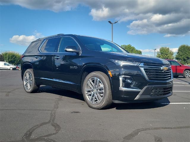 new 2023 Chevrolet Traverse car