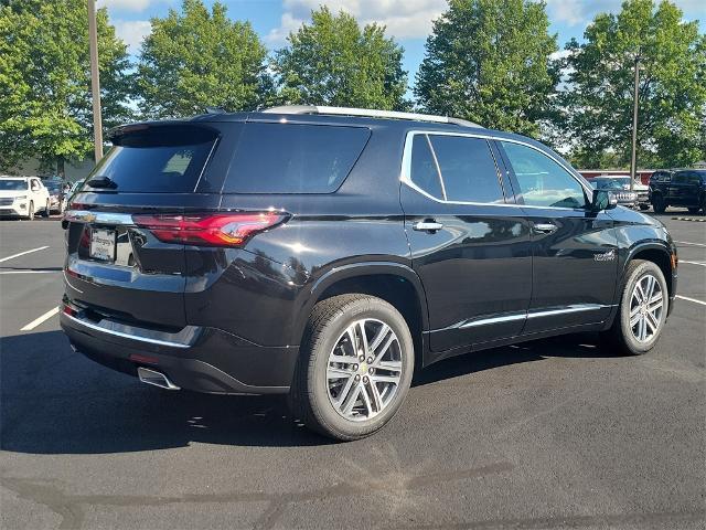 new 2023 Chevrolet Traverse car