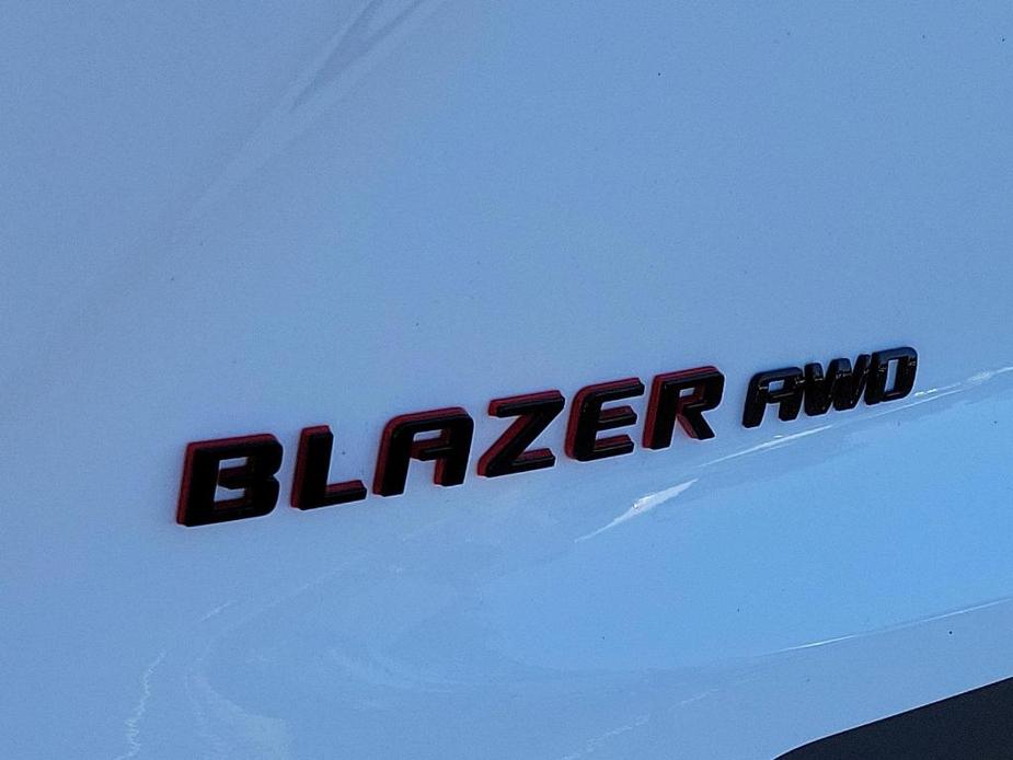 new 2024 Chevrolet Blazer car, priced at $43,889
