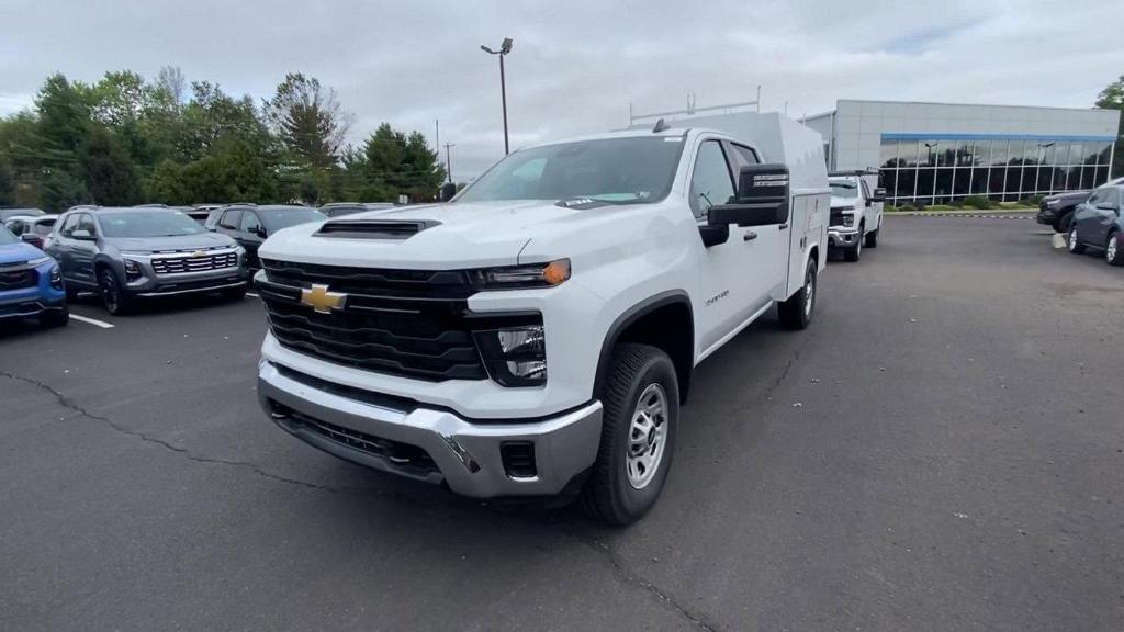 new 2024 Chevrolet Silverado 3500 car, priced at $79,557