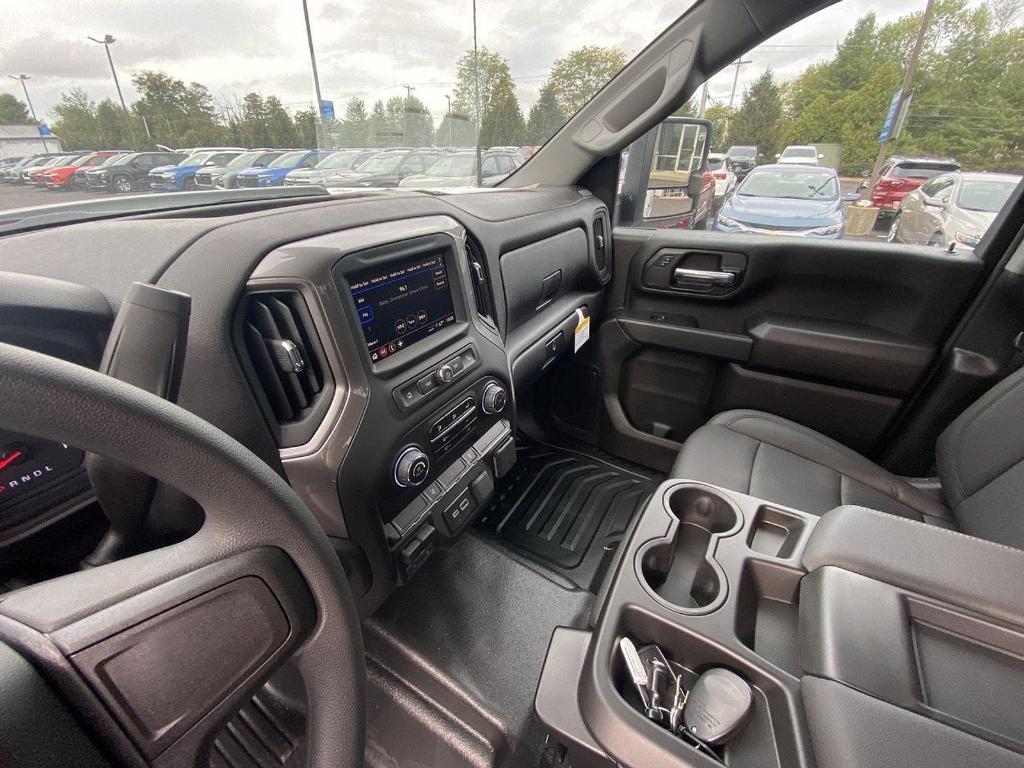 new 2024 Chevrolet Silverado 2500 car, priced at $67,673