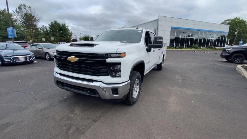 new 2024 Chevrolet Silverado 2500 car, priced at $67,673