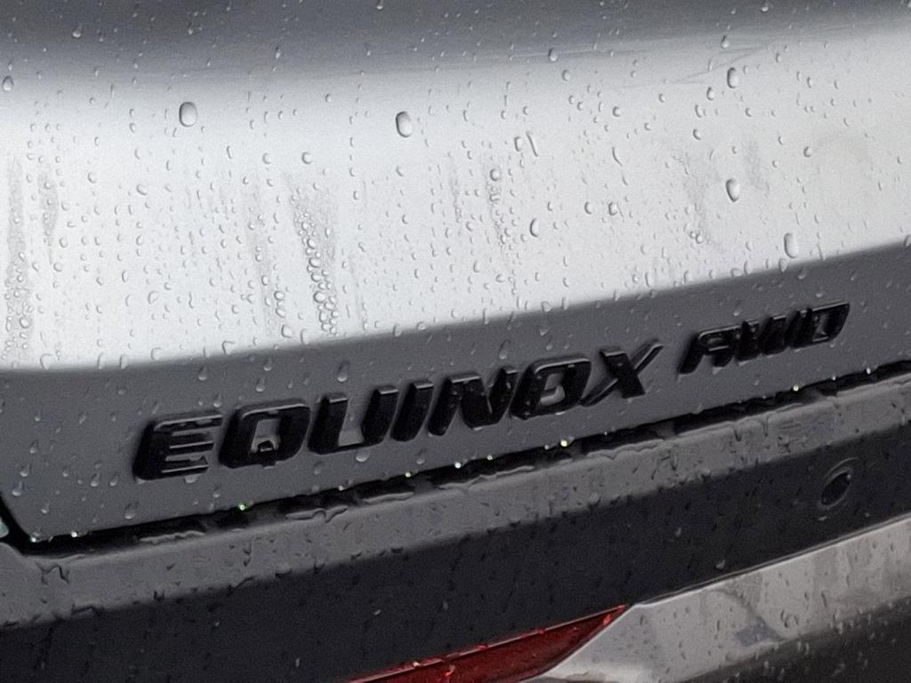 new 2025 Chevrolet Equinox car, priced at $39,414