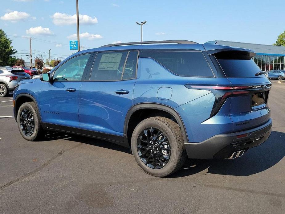 new 2024 Chevrolet Traverse car, priced at $44,900